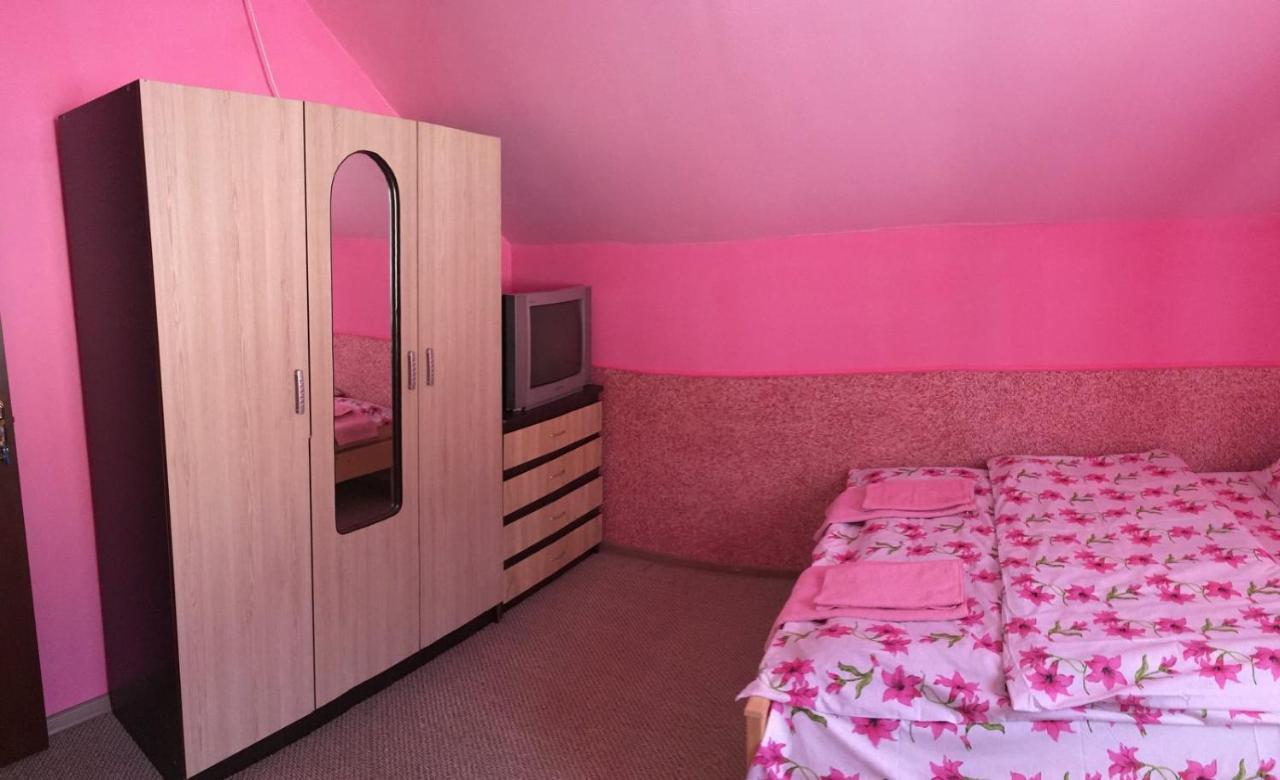 Appartamento У Ондраша Yasinia Esterno foto